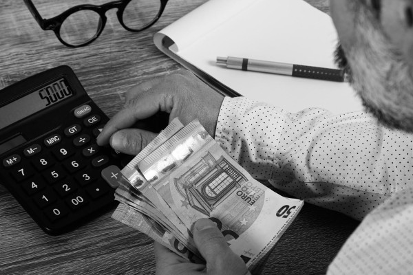 Créditos para Reunificar Deudas · Asesoría Financiera / Asesores de Préstamos Riu de Cerdanya
